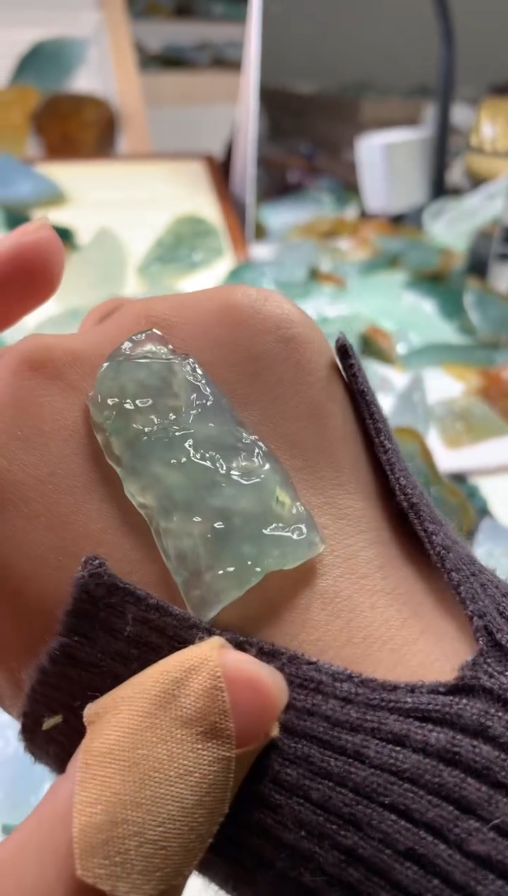 【闪购商品】翡翠颈饰未镶嵌吊坠