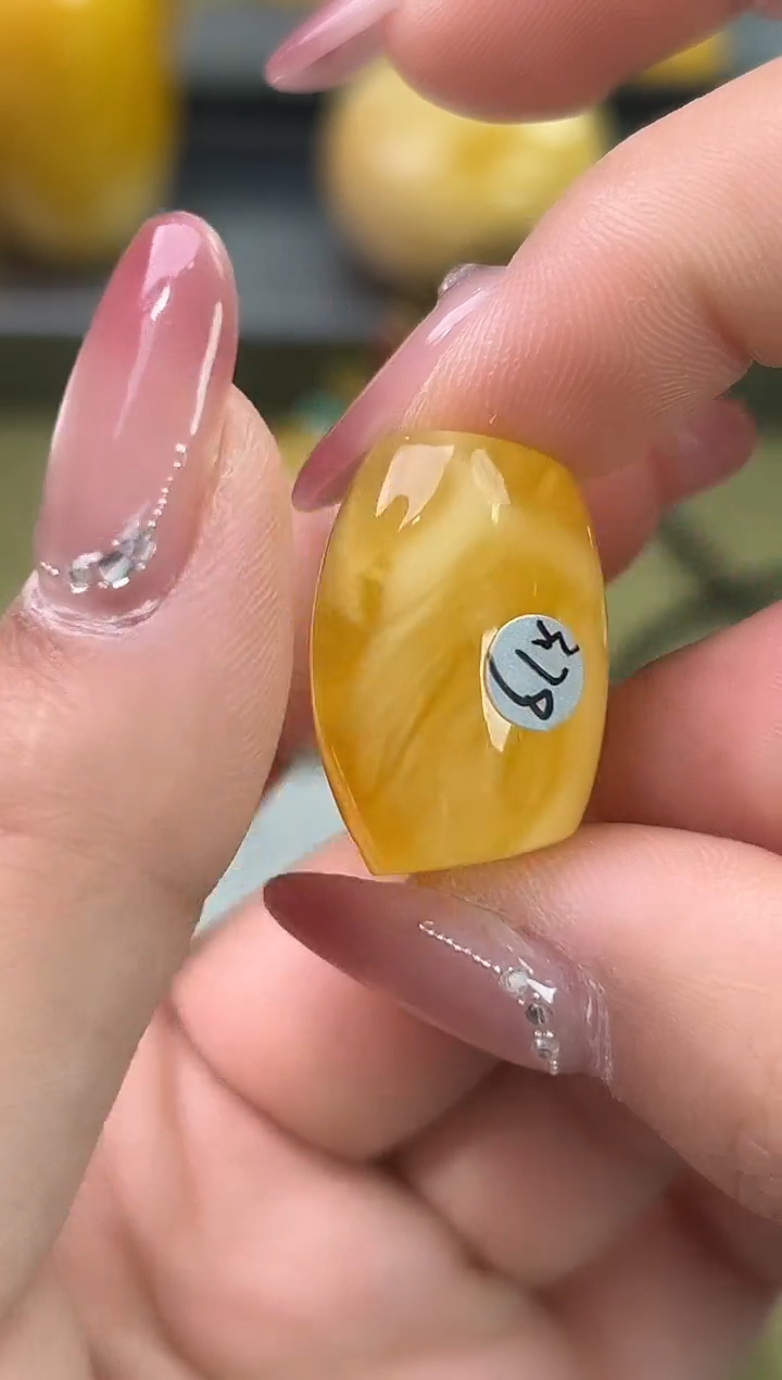 裸石琥珀未镶嵌天然琥珀蜜蜡吊坠