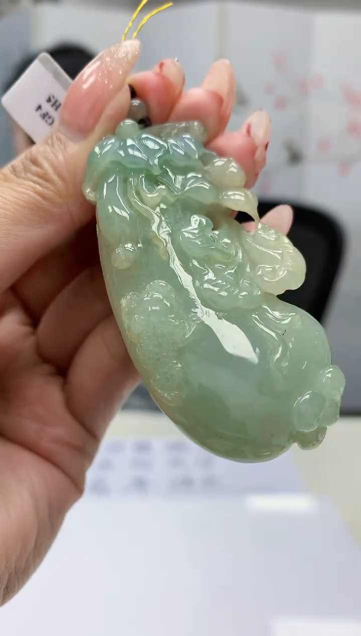 【闪购商品】定制翡翠未镶嵌0405MM-毛货挂件68