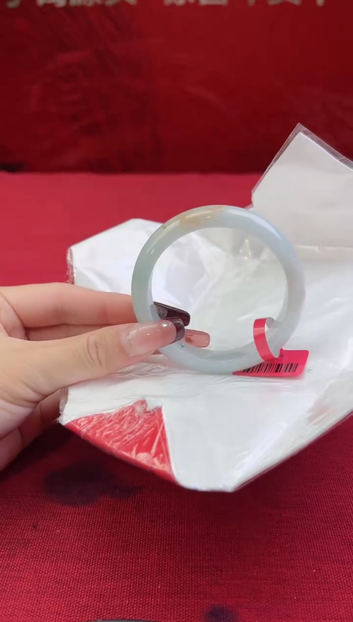 【闪购商品】翡翠手镯未镶嵌翡翠手镯14