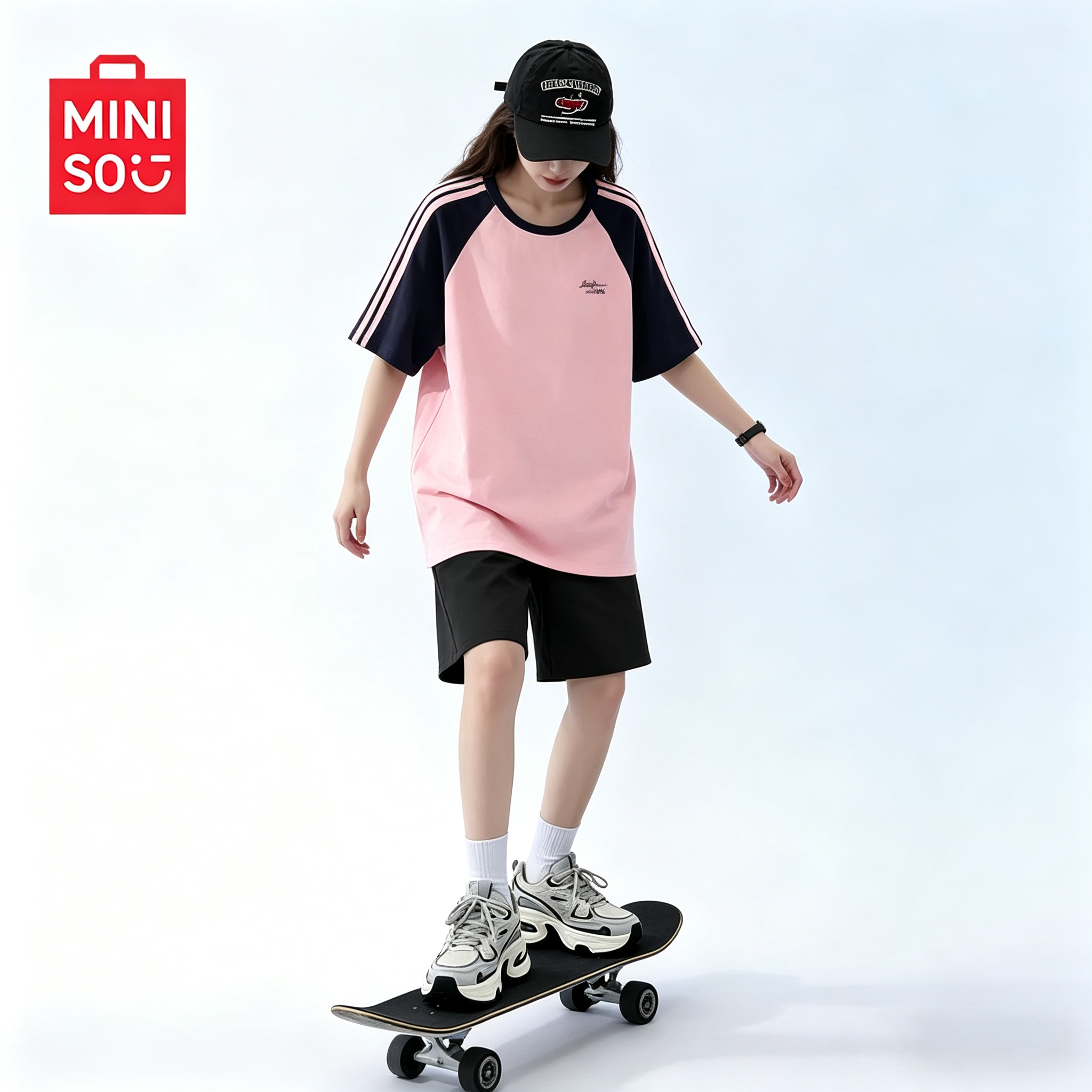 MINISO名创优品运动套装女2026新款夏女士短袖短裤假日穿搭一整套
