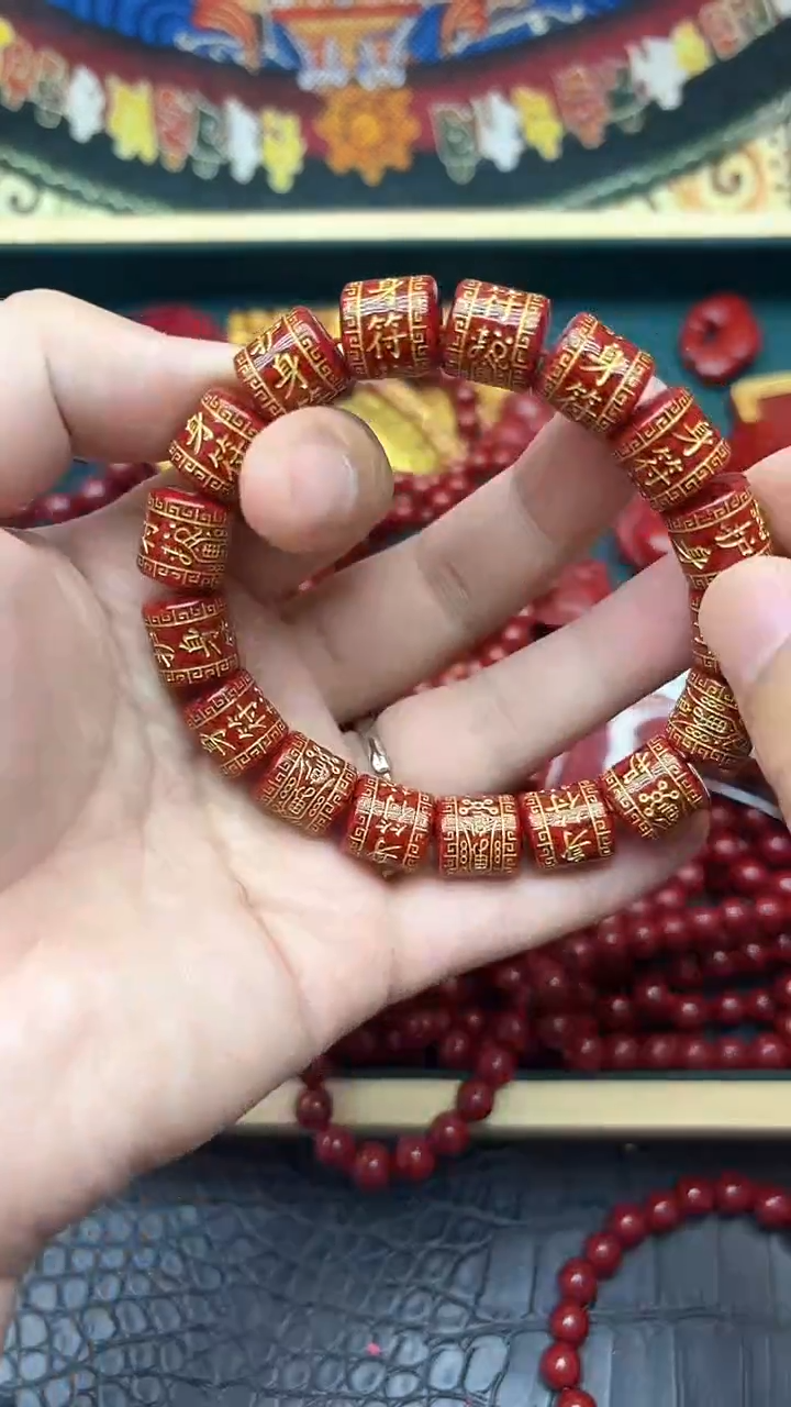 【闪购商品】玛瑙/玉髓新款合金晶体桶珠赤12手链