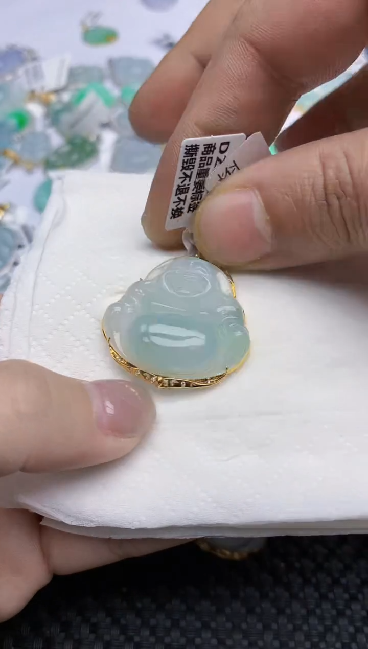 【闪购商品】翡翠颈饰18K金镶嵌天然翡翠A货