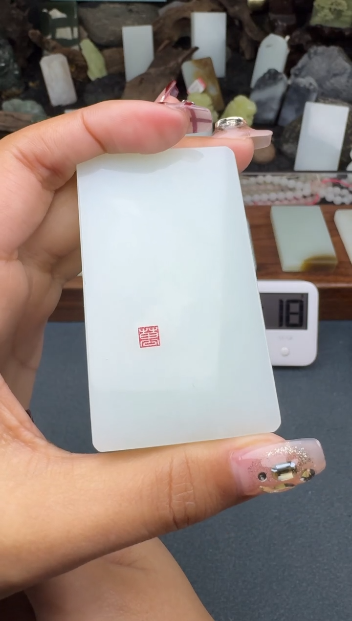 【闪购商品】和田玉颈饰未镶嵌菲菲