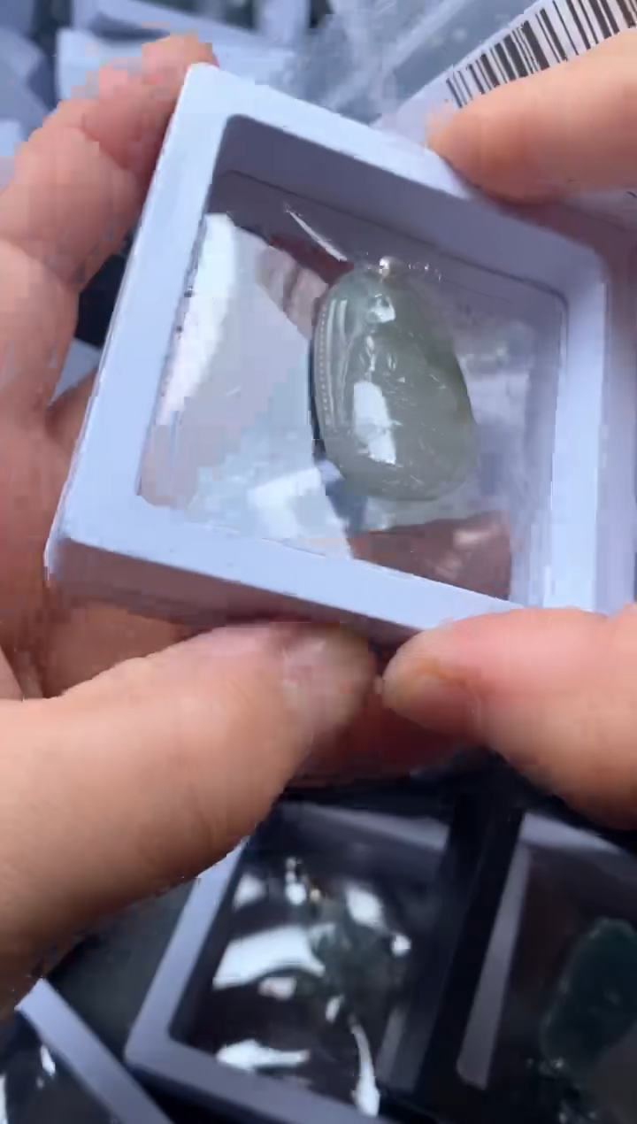 【闪购商品】翡翠吊坠(不含链)未镶嵌39286