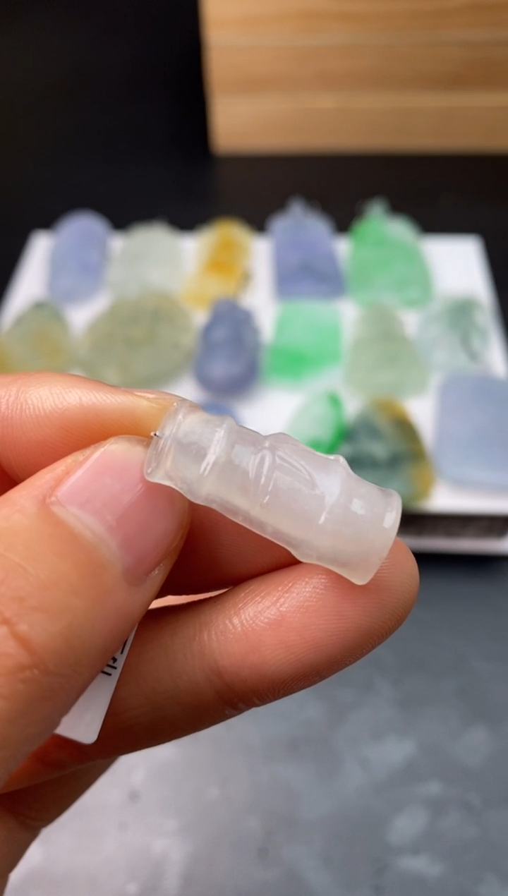 【闪购商品】定制翡翠未镶嵌翡翠毛货~