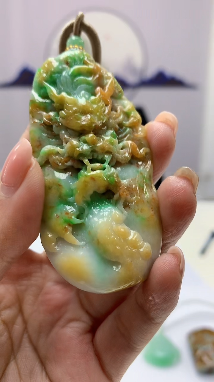 【闪购商品】定制翡翠未镶嵌5060ms-毛货46龙牌