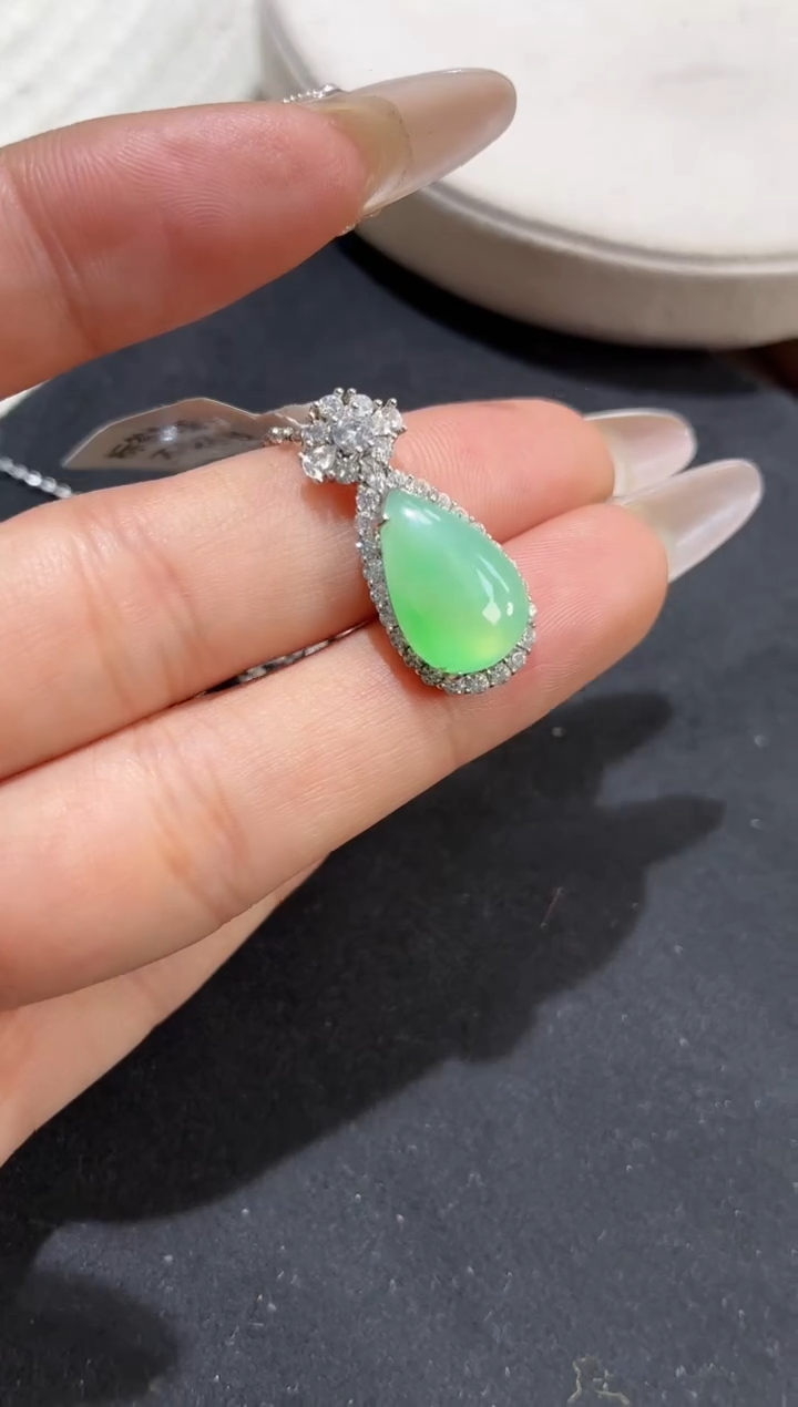 吊坠(不含链)银S925镶嵌翡翠【挽石珠宝】水滴