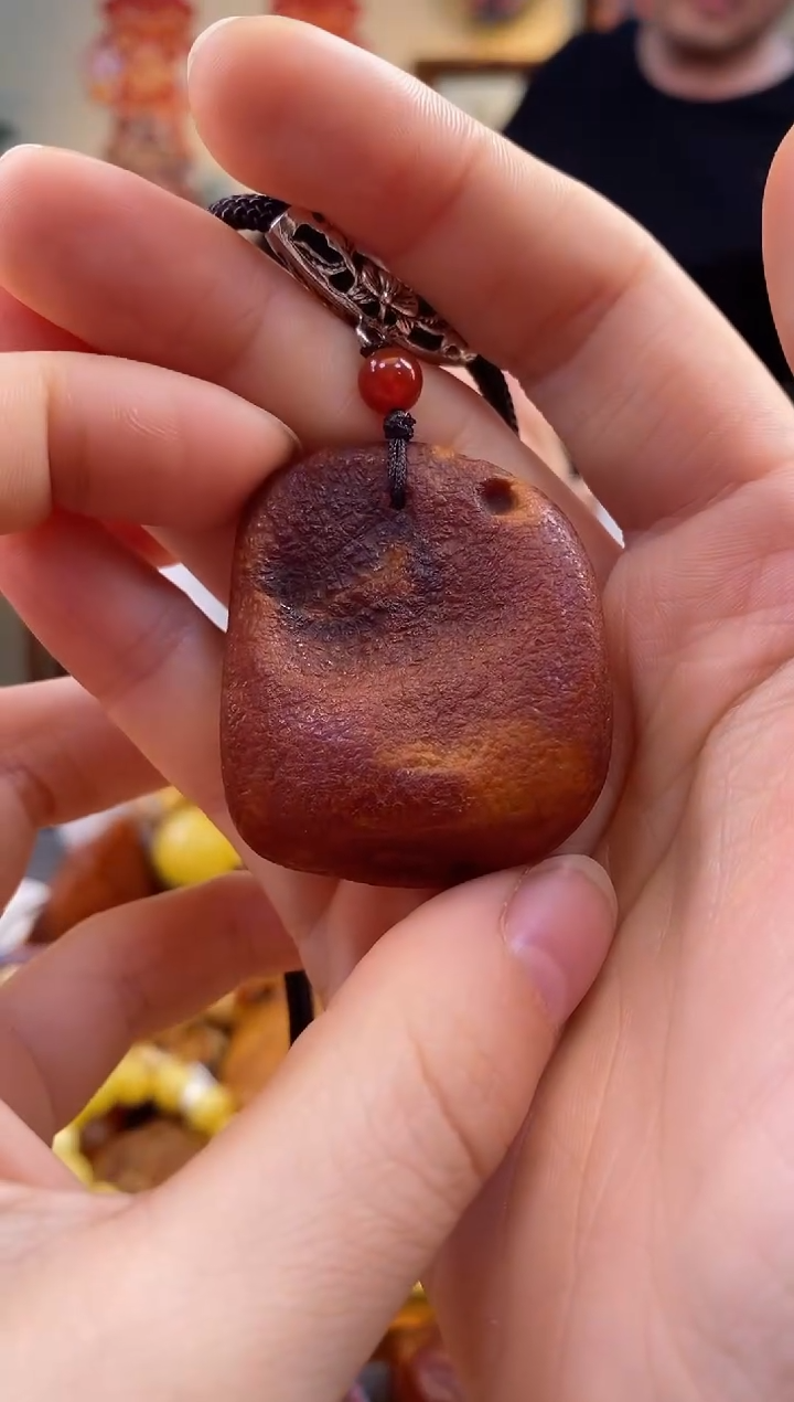 【闪购商品】琥珀颈饰未镶嵌吊坠