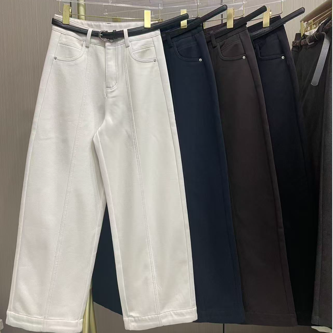 86118#米白色加绒加厚冬款直筒九分休闲裤女