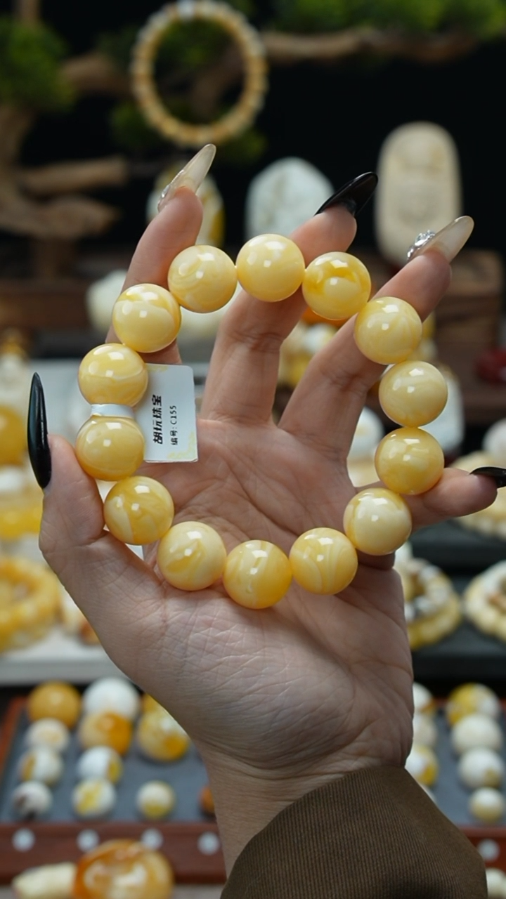 【闪购商品】琥珀裸石未镶嵌11111111111111