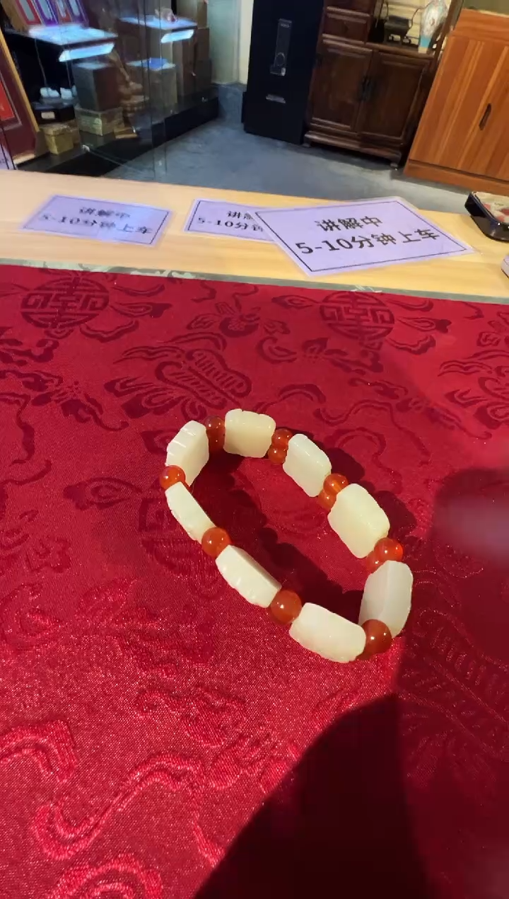 【闪购商品】和田玉挂件未镶嵌38