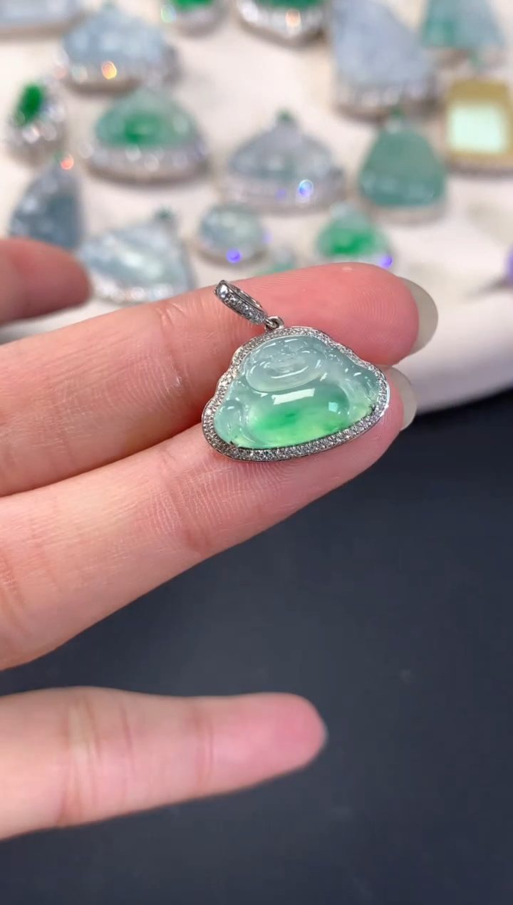 【闪购商品】翡翠吊坠(不含链)18K金镶嵌A419|2980