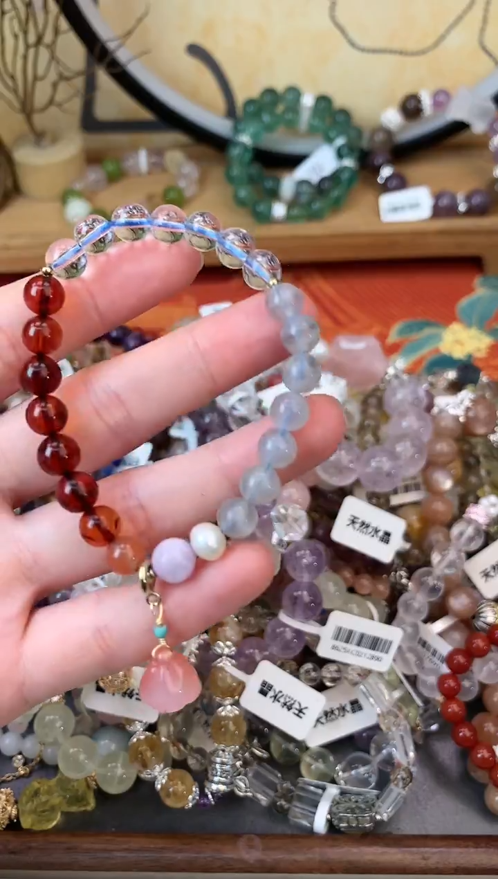 【闪购商品】血珀手链未镶嵌176手串