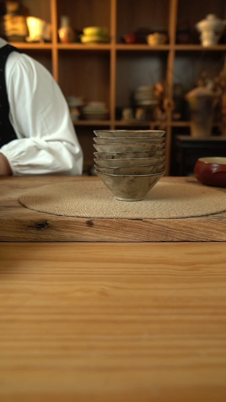 奶咖系列的斗笠米饭碗1个