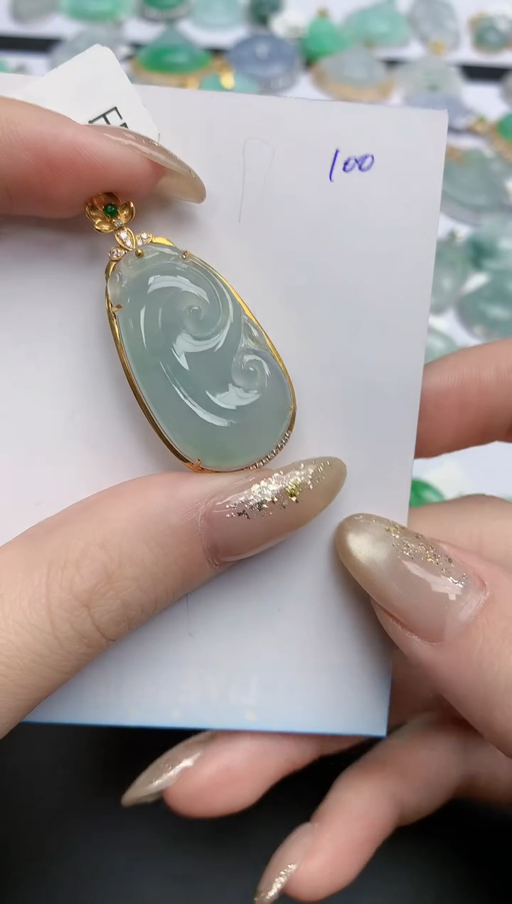 【闪购商品】翡翠颈饰18K金镶嵌天然缅甸翡翠A货