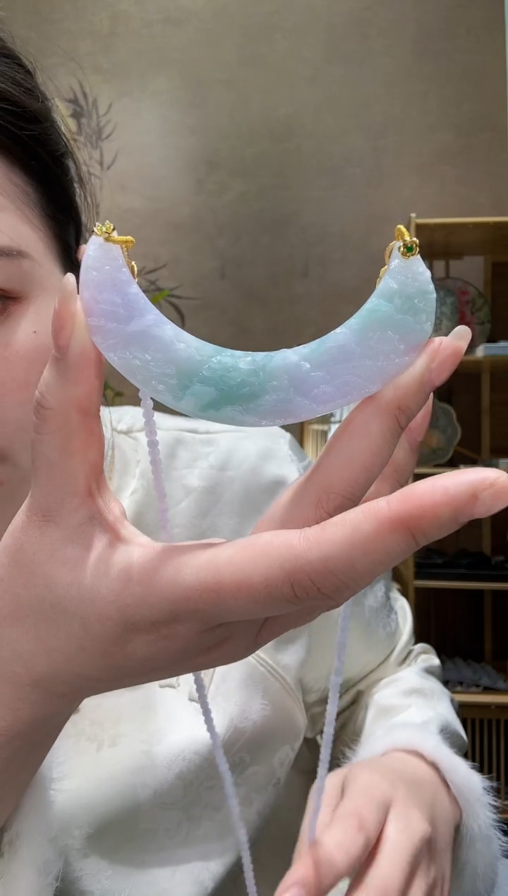 【闪购商品】翡翠颈饰未镶嵌吊坠