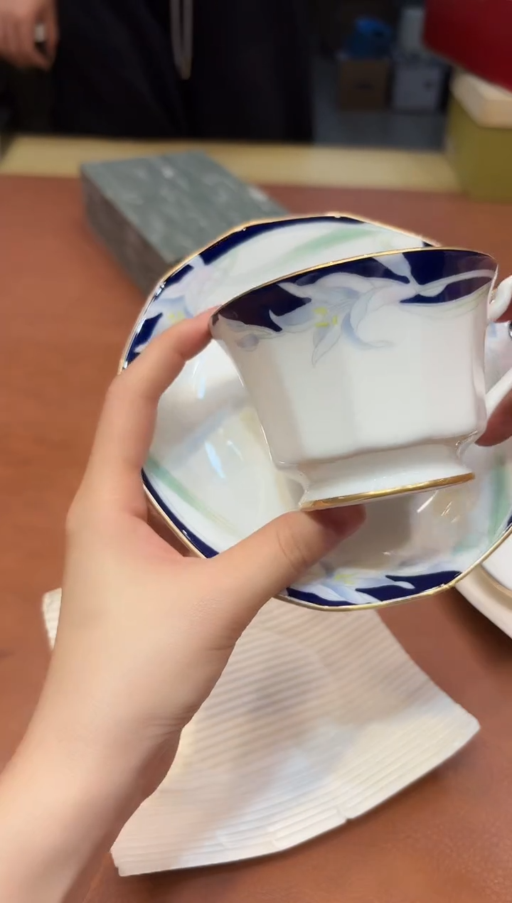 小狐狸精选日瓷器