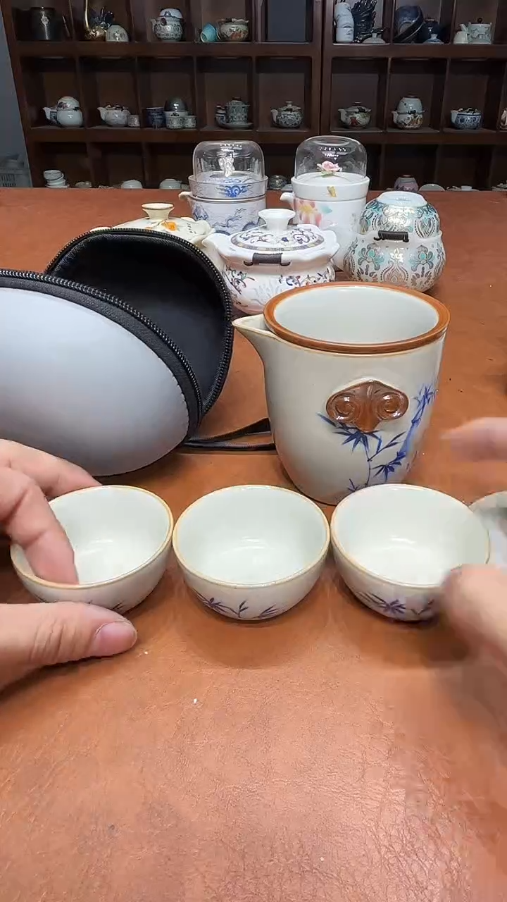 高雅艺术瓷简单清