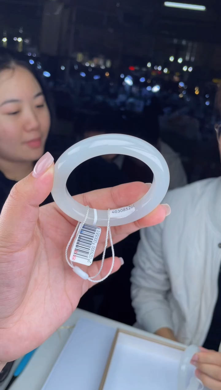 【闪购商品】定制和田玉天然和田玉拍一发一