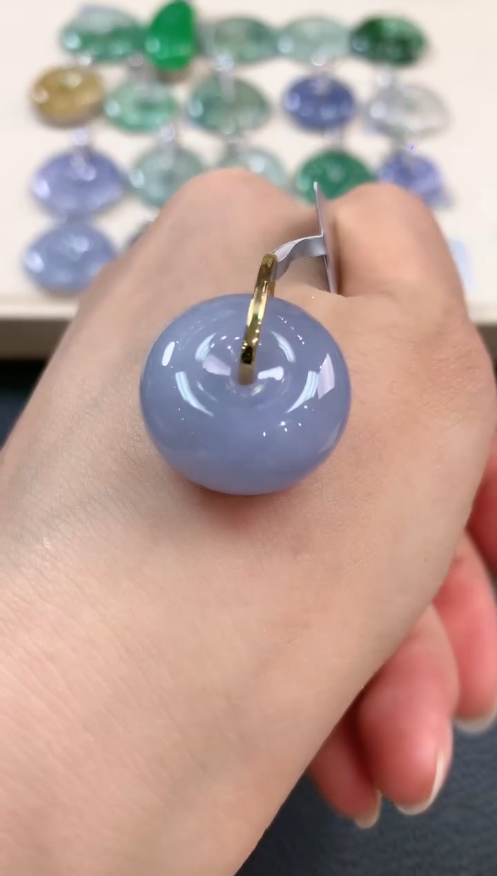 【闪购商品】翡翠吊坠(不含链)18K金镶嵌b23不退换多样性一件发货