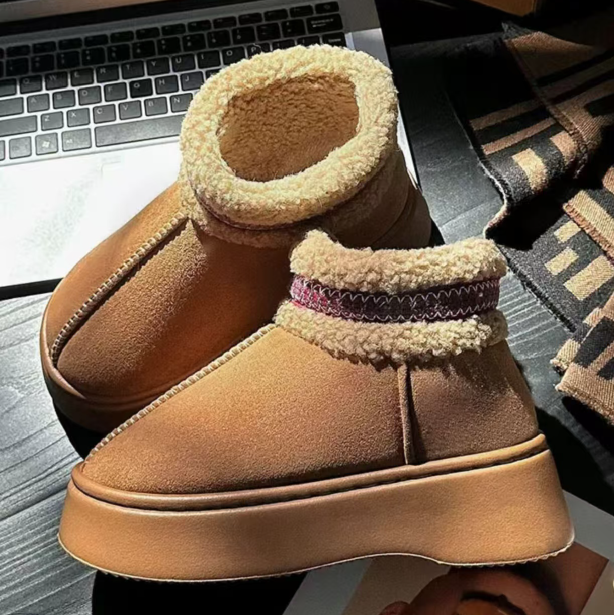 高帮时尚雪地靴女士低筒加绒雪地靴靴子冬季棉鞋