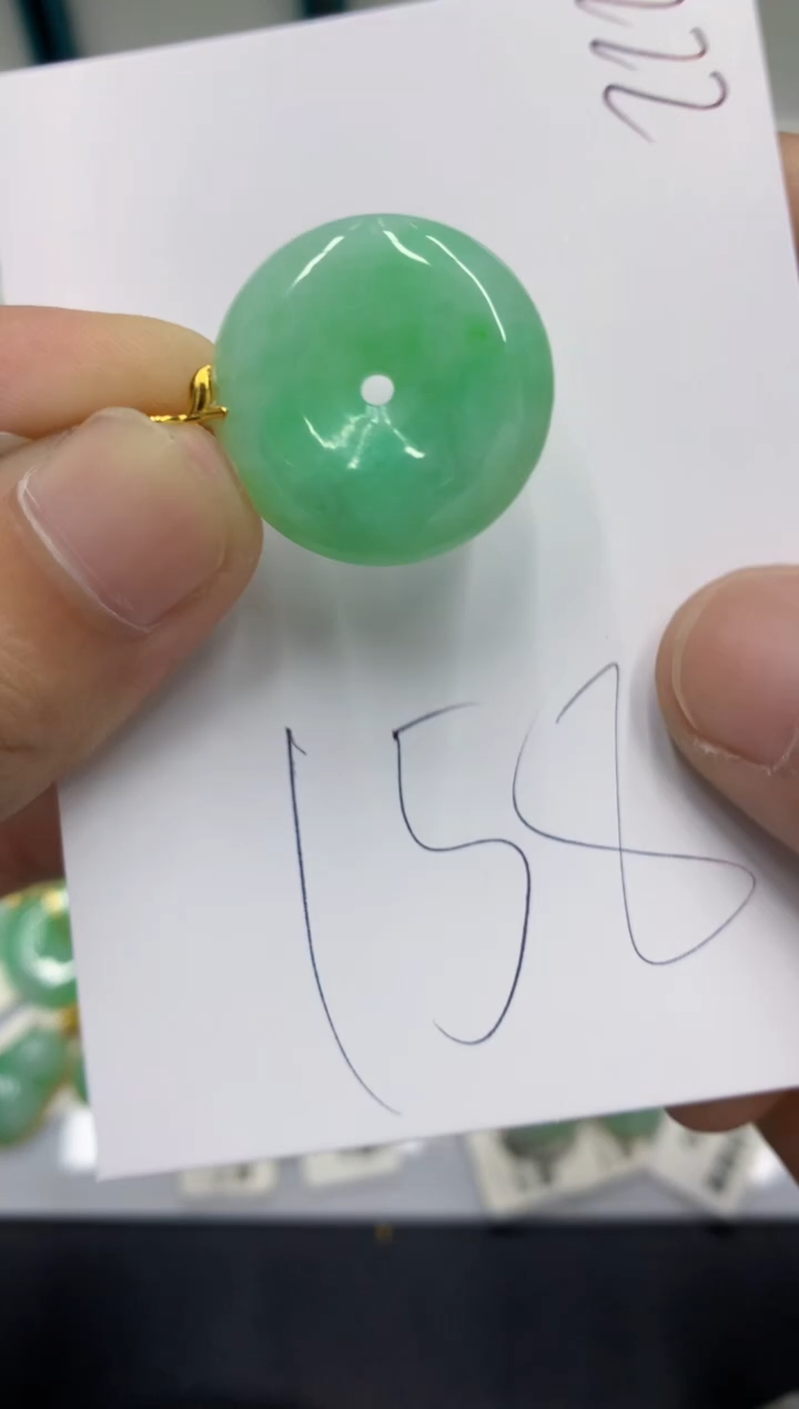【闪购商品】翡翠颈饰18K金镶嵌翡翠