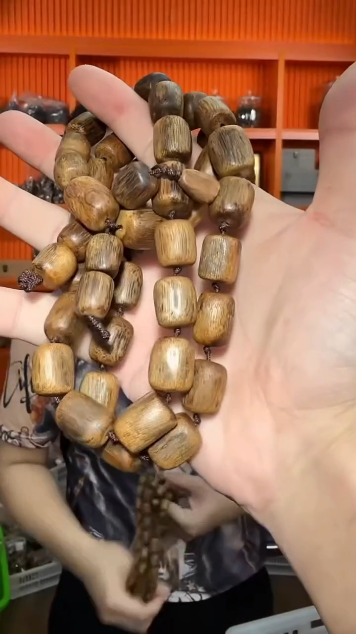 沉香手串586号随形多圈多样性发一