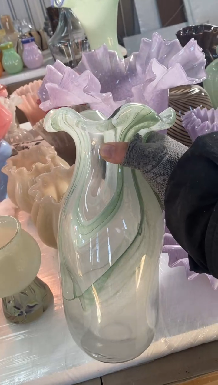 【闪购商品】玻璃133 M1