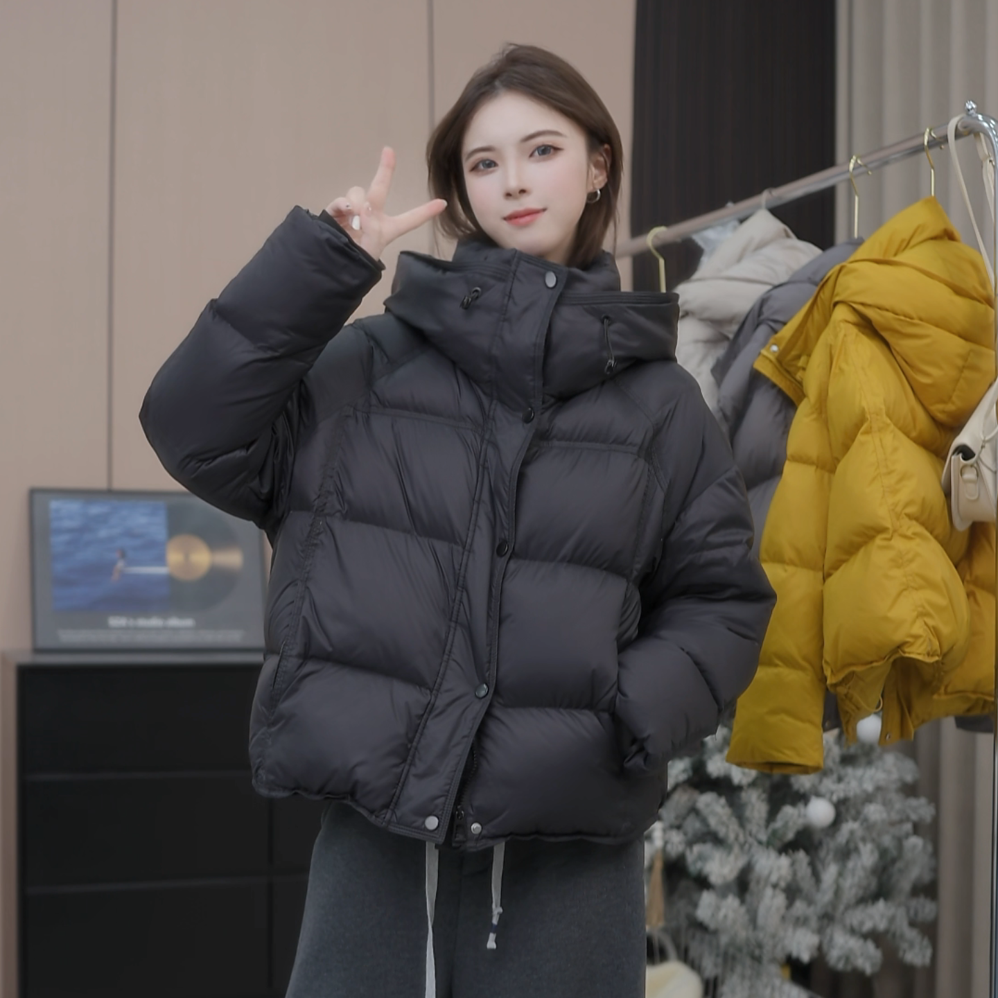 JOYNOW/云朵泡芙白鸭绒羽绒服女洋气减龄加厚连帽