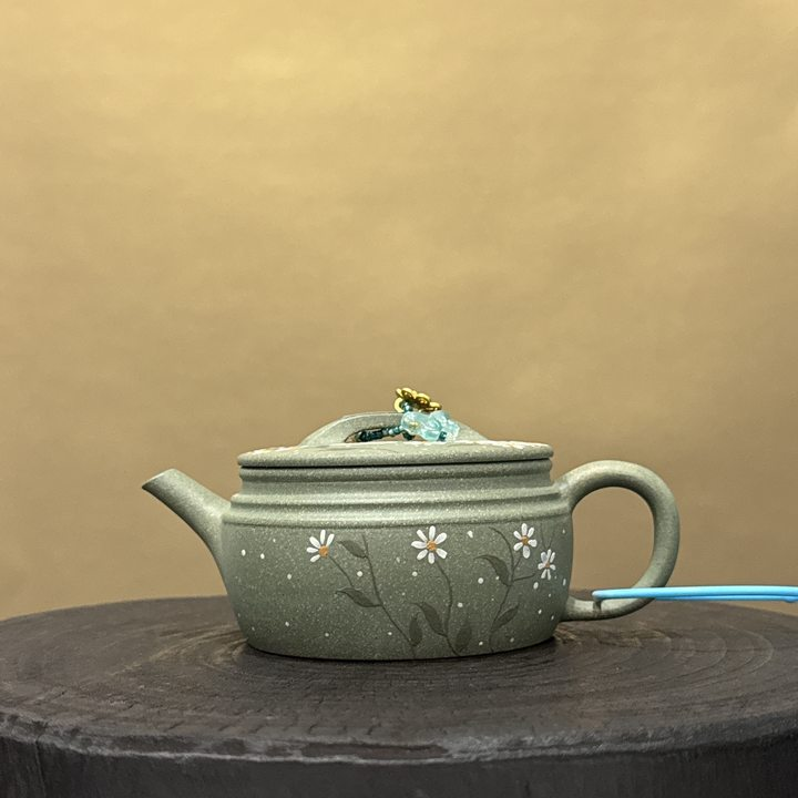 HM1507豆青砂“小雏菊”汉瓦180cc