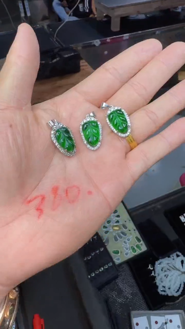 【闪购商品】翡翠戒指未镶嵌叶子多样性发其一