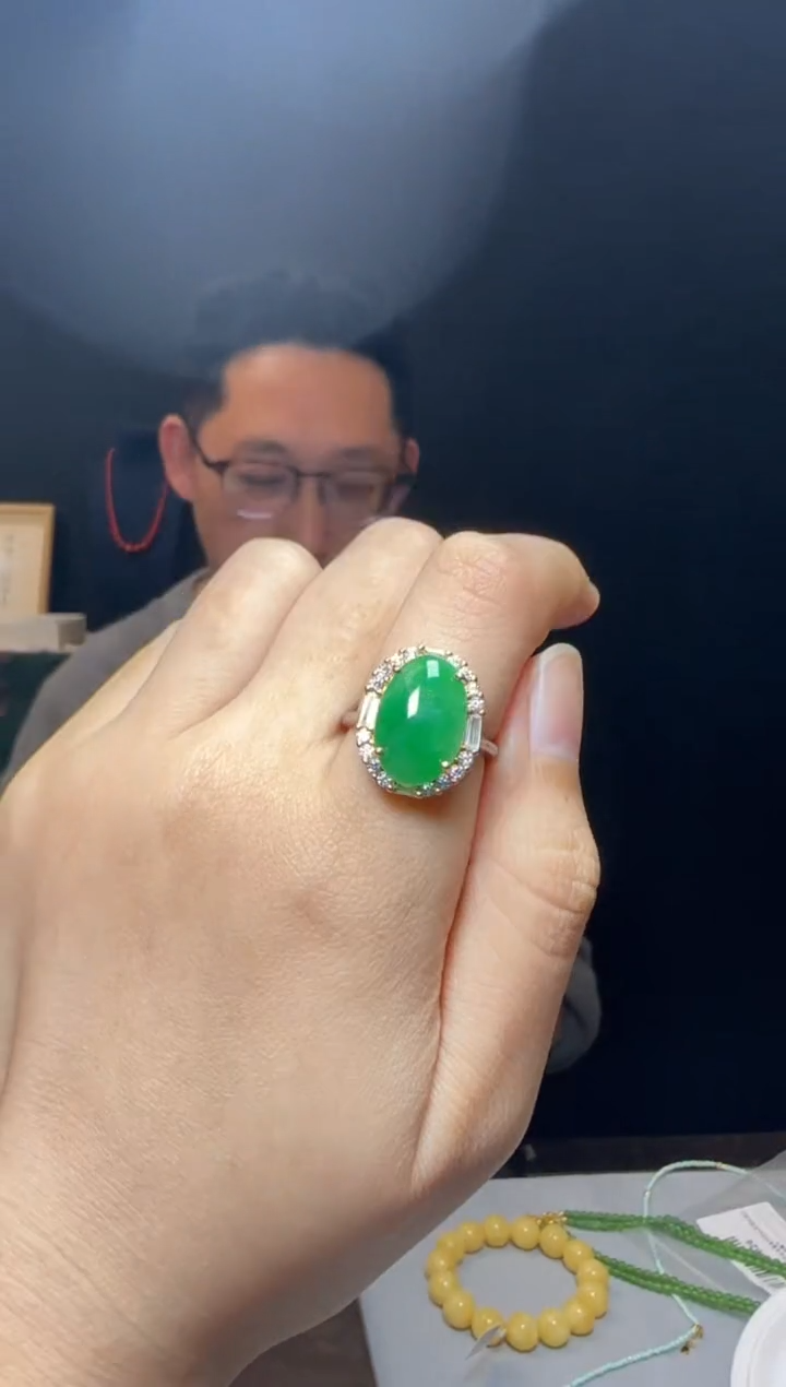 【闪购商品】翡翠戒指银S925镶嵌约10*15mm翡翠戒指68号