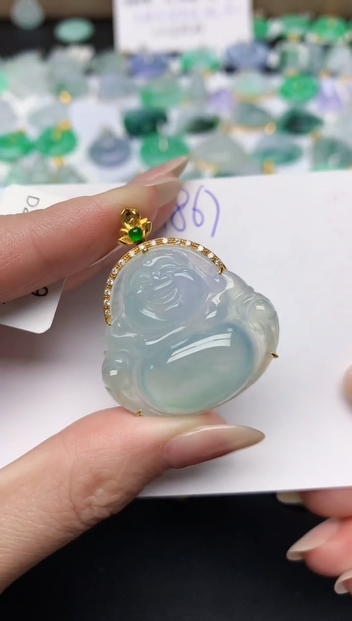 颈饰18K金镶嵌翡翠天然缅甸A货翡翠百元以上9元证书费自理