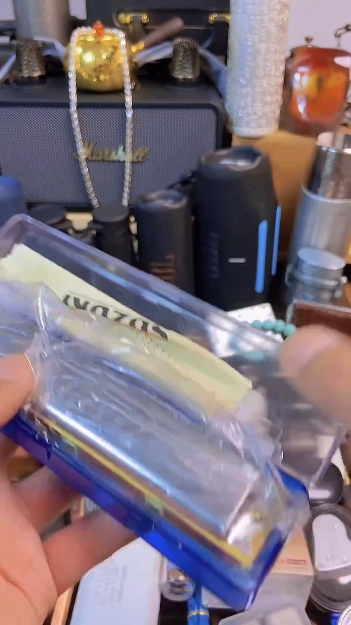 瓷片闪购商品，如图所示