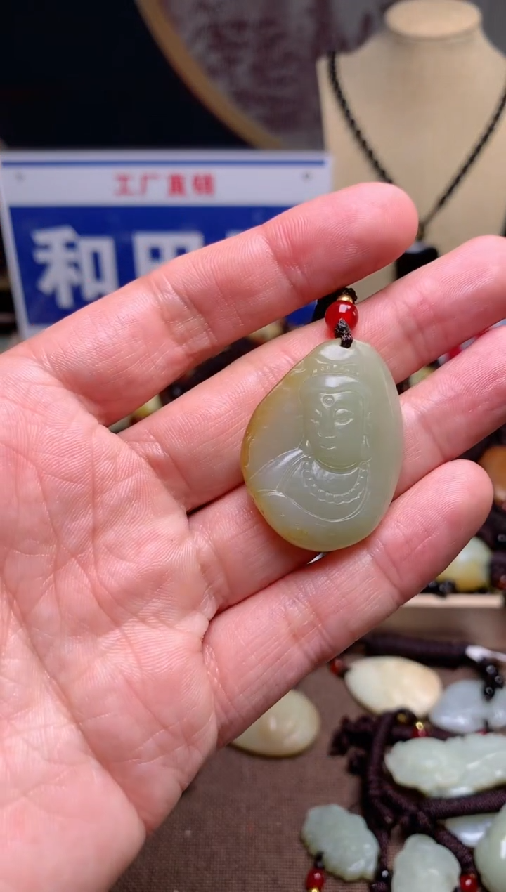 【闪购商品】和田玉颈饰未镶嵌1