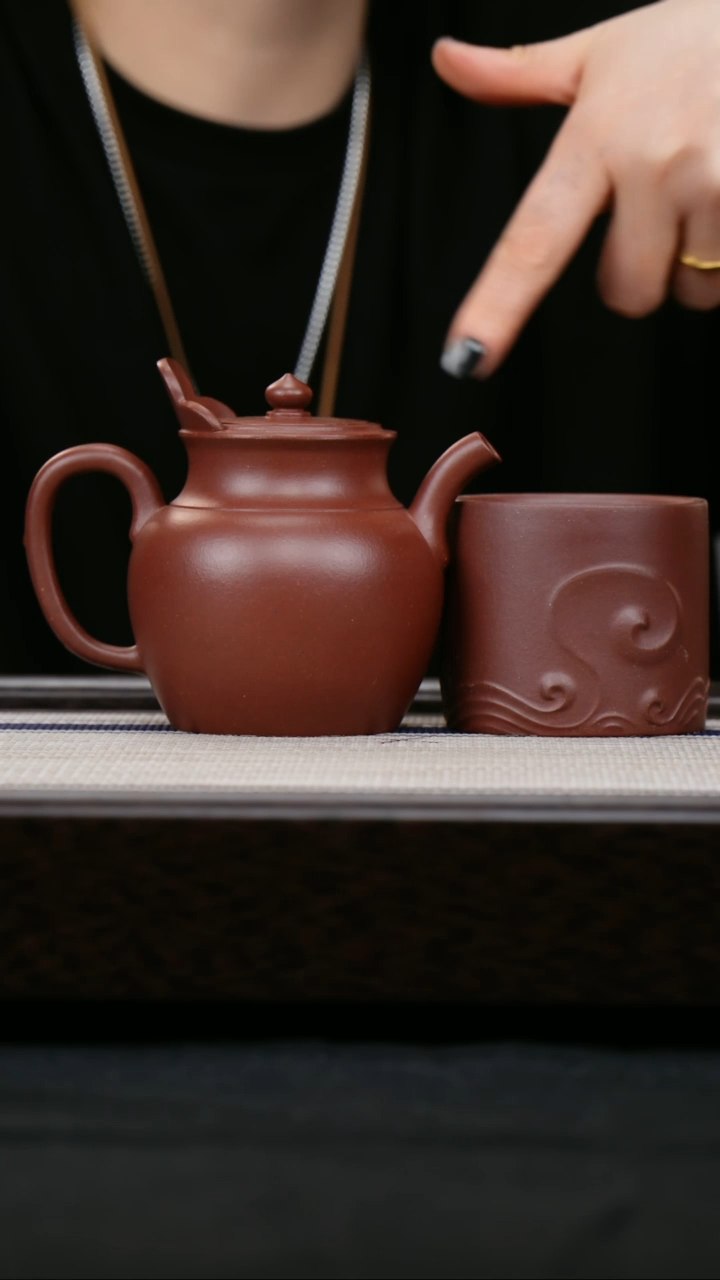 【闪购商品】紫砂茶壶三号井底槽青 僧帽壶