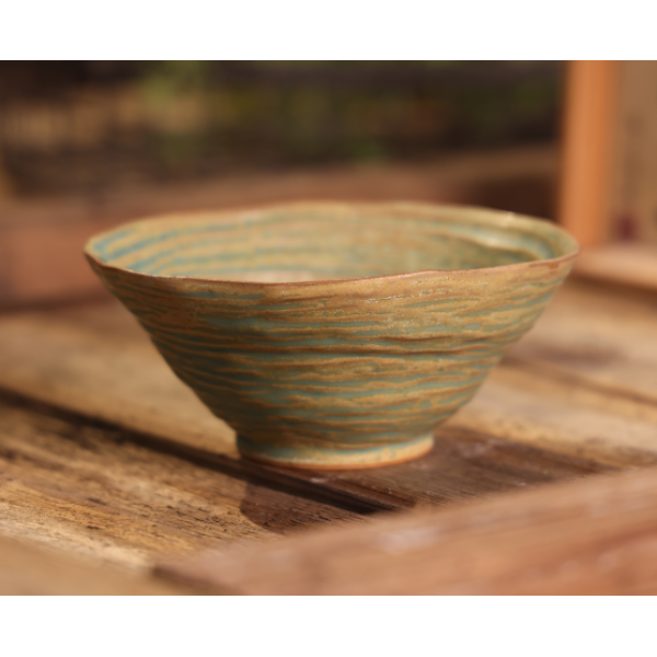 金沙绿螺纹斗笠碗 13.5cm*6cm W027