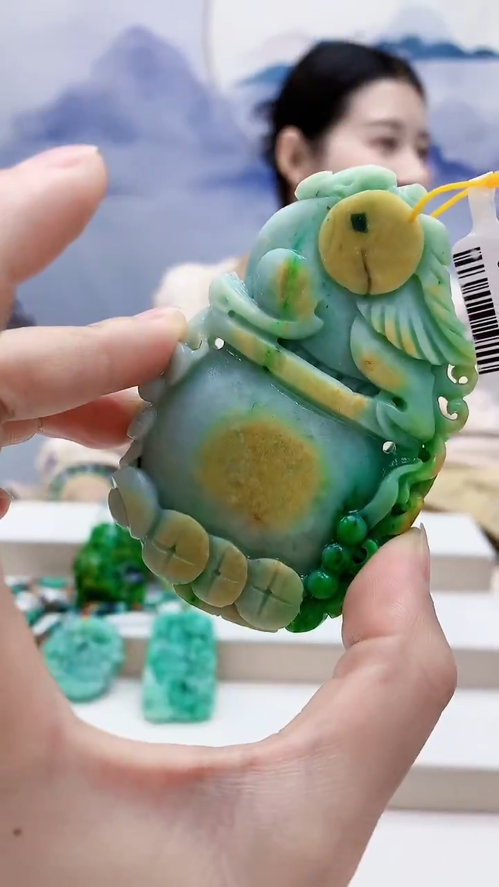 未镶嵌定制翡翠饼**?4812lr-毛货挂件