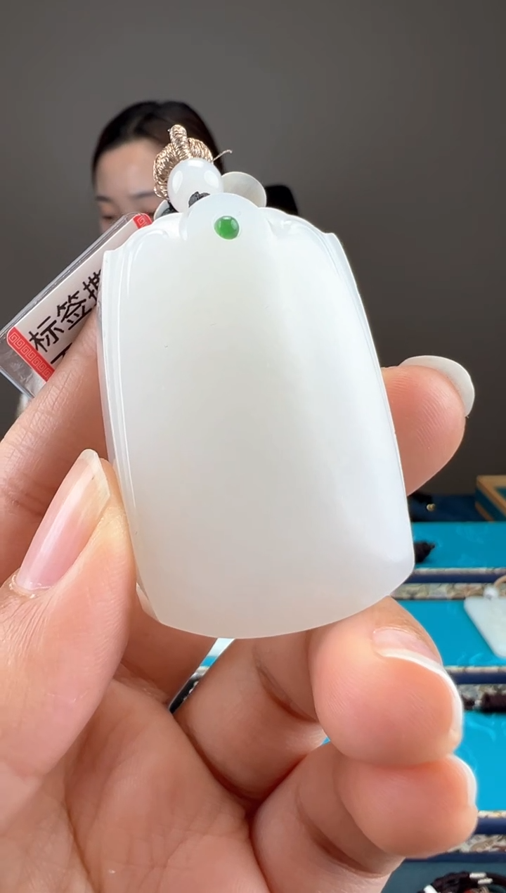 【闪购商品】和田玉颈饰未镶嵌1