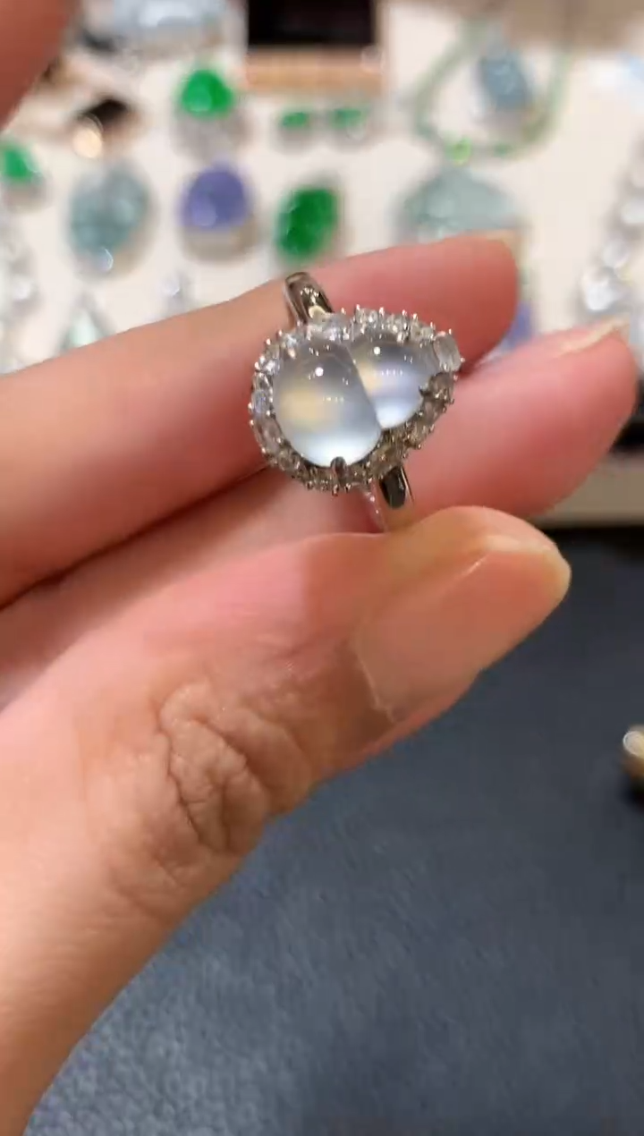 18K金镶嵌戒指翡翠z108  