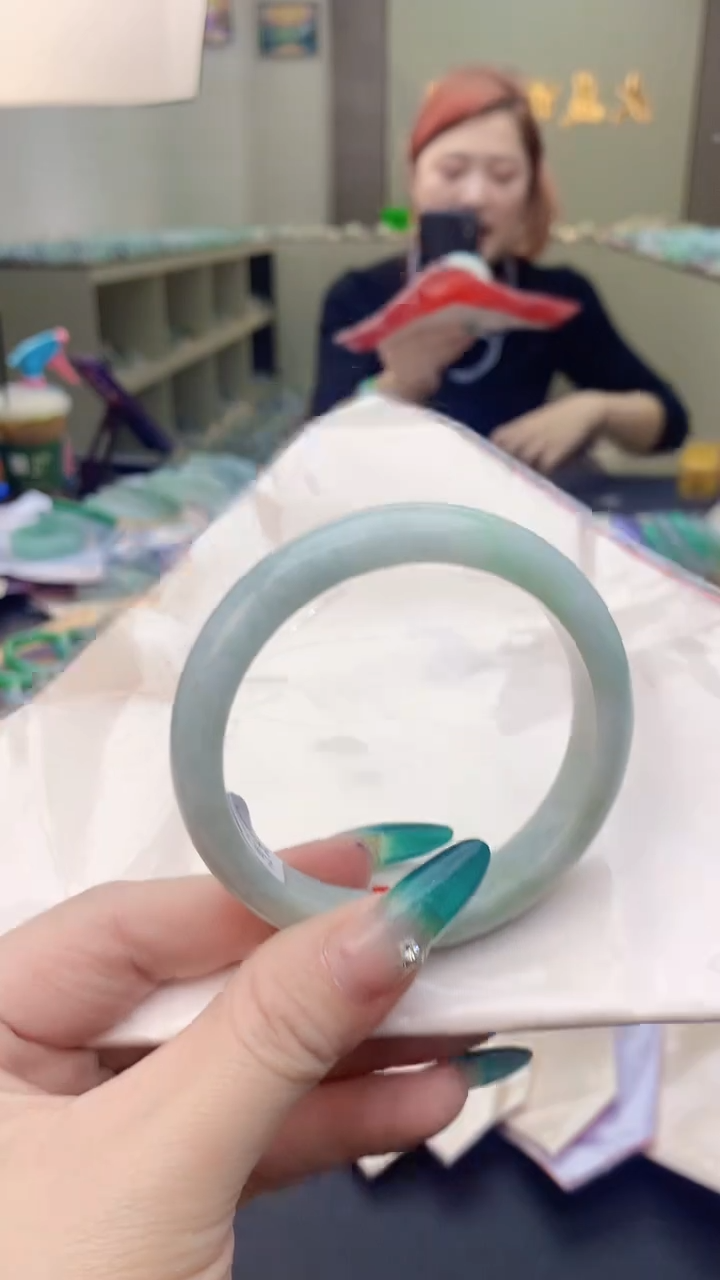 【闪购商品】翡翠手镯未镶嵌0330327617