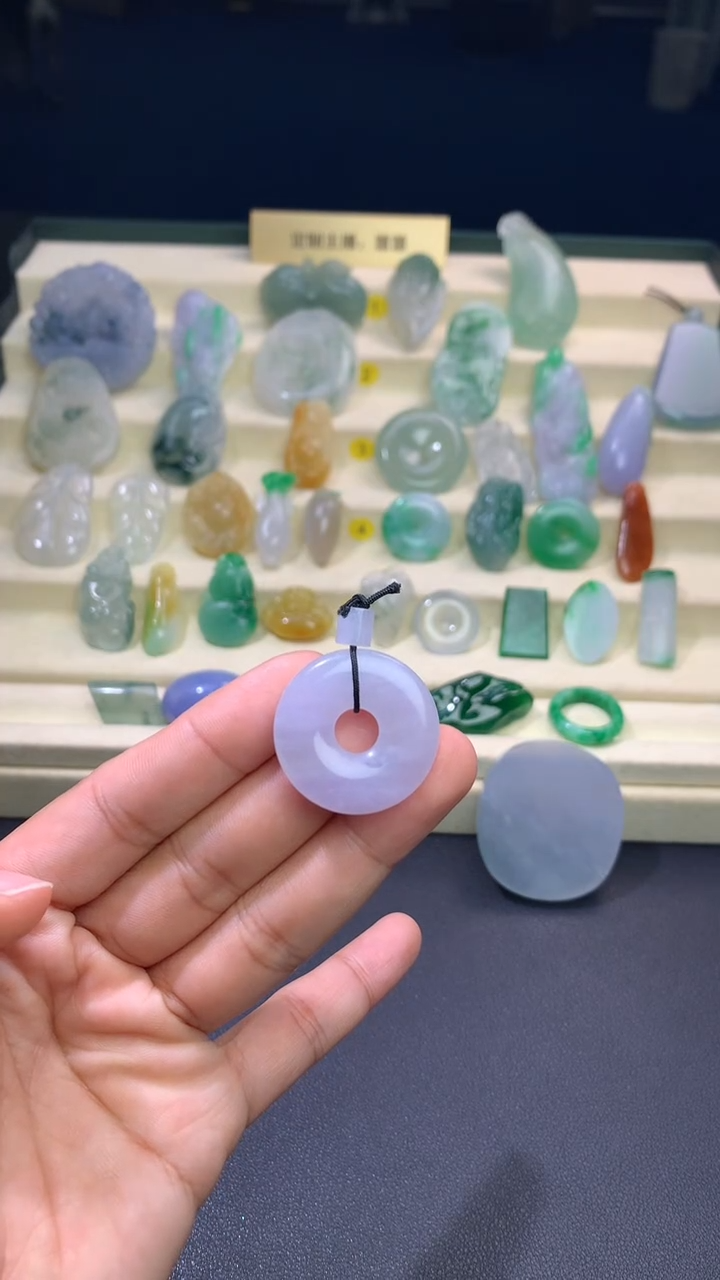 【闪购商品】定制翡翠未镶嵌甜甜圈