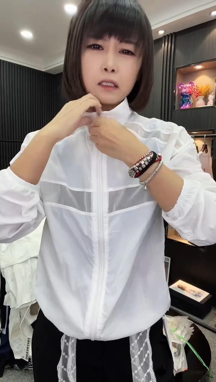 6623白色外套--小码