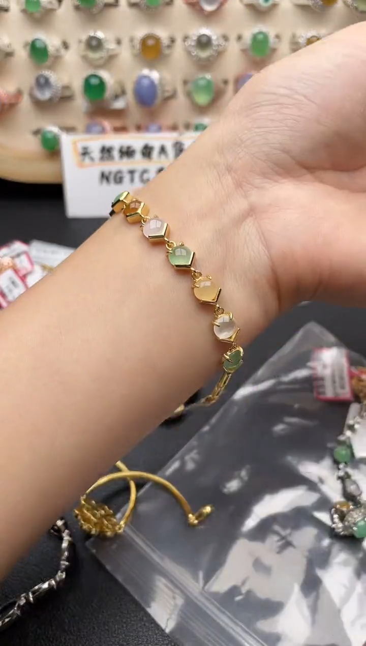 【闪购商品】翡翠银S925镶嵌戒指一物一证一礼盒