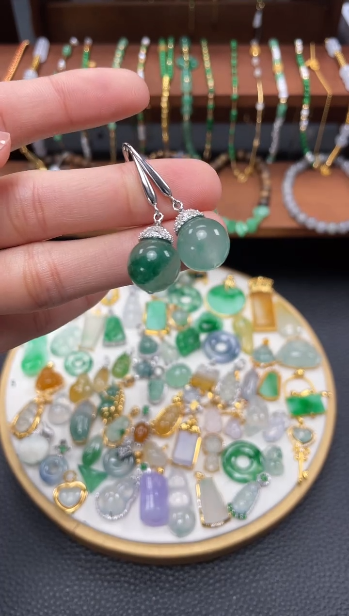 【闪购商品】石英质玉耳饰银S925镶嵌2个 JK283