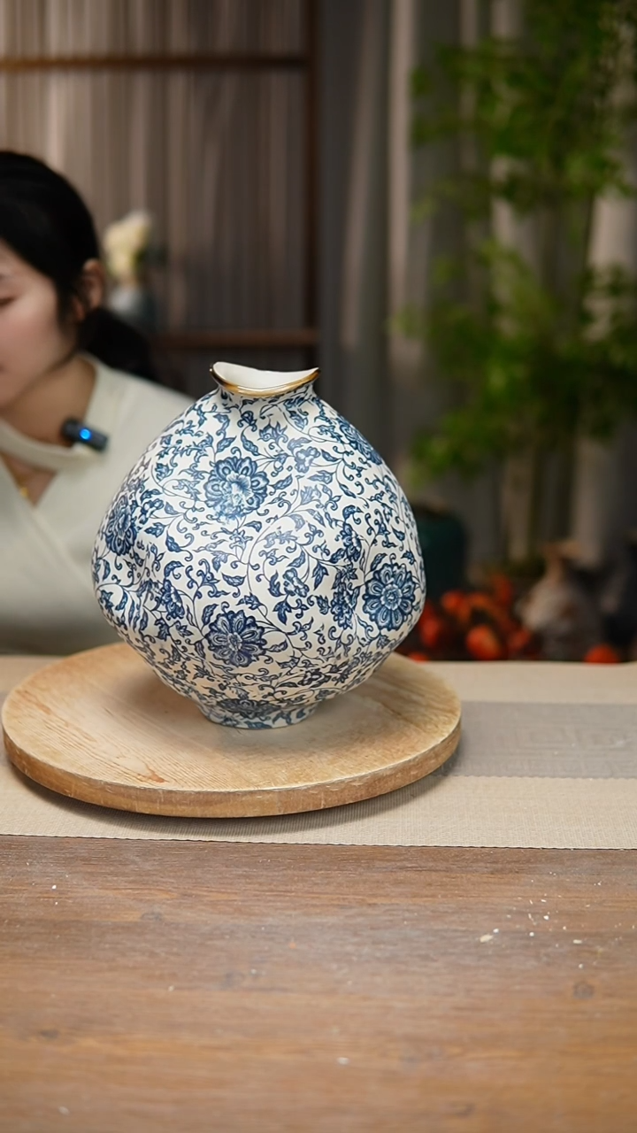 【闪购商品】陶瓷花器青花瓷缠枝莲大肚