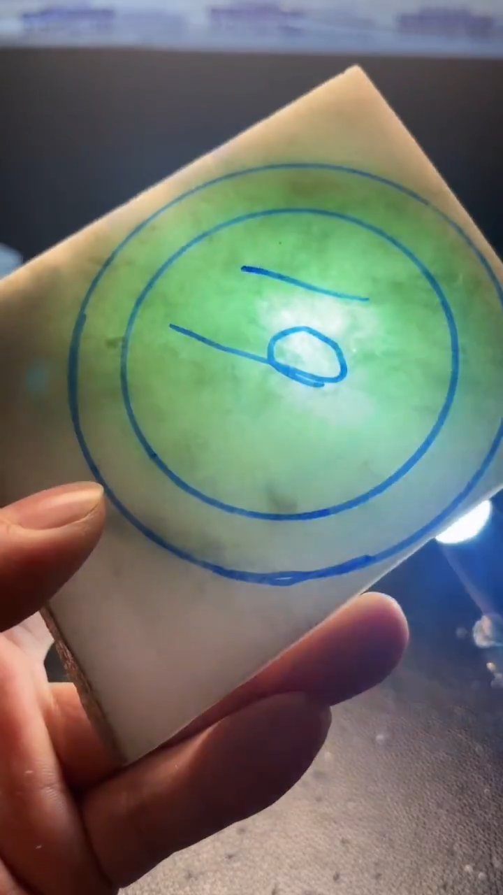 未镶嵌手镯定制翡翠痴**人翡翠
