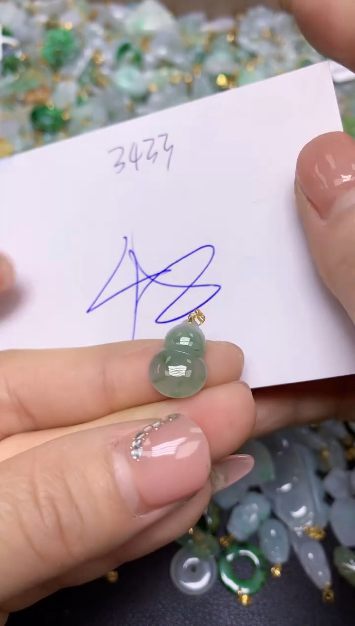【闪购商品】翡翠挂件18K金镶嵌 天然翡翠A货