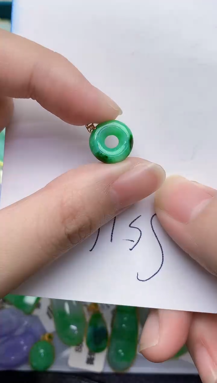 【闪购商品】翡翠颈饰18K金镶嵌000000000